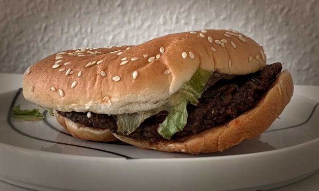 Dag 28. Min Whopper vänder vackra sidan till.