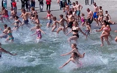 På torsdag 29/5 är det både Gökotta och Beddingedopped!